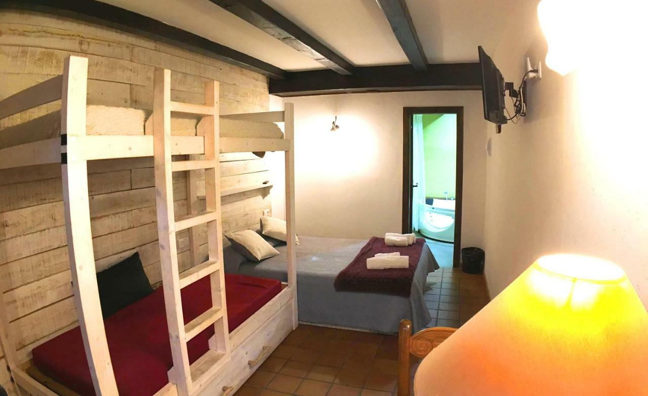 Albergue Boi Romanic Suites Barruera Esterno foto