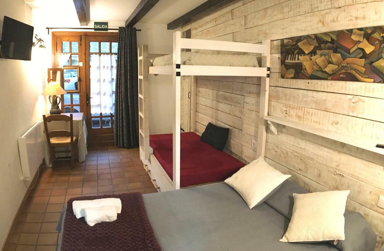 Albergue Boi Romanic Suites Barruera Esterno foto