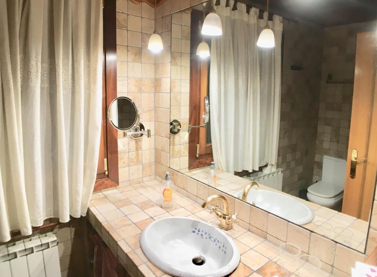 Albergue Boi Romanic Suites Barruera Esterno foto